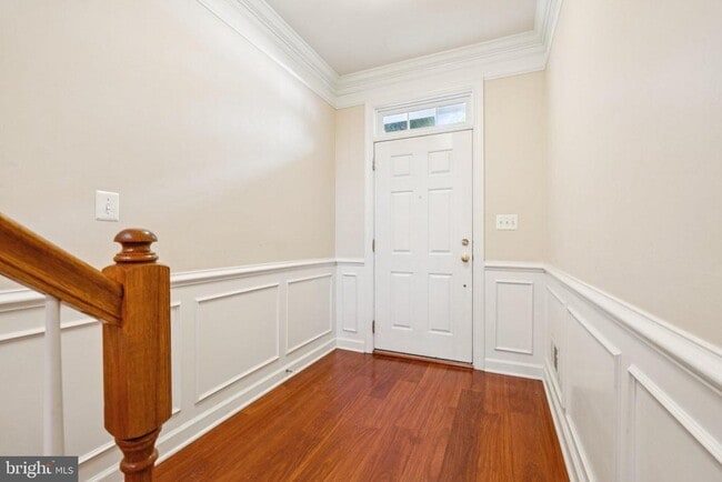 Building Photo - 11465 Log Ridge Dr