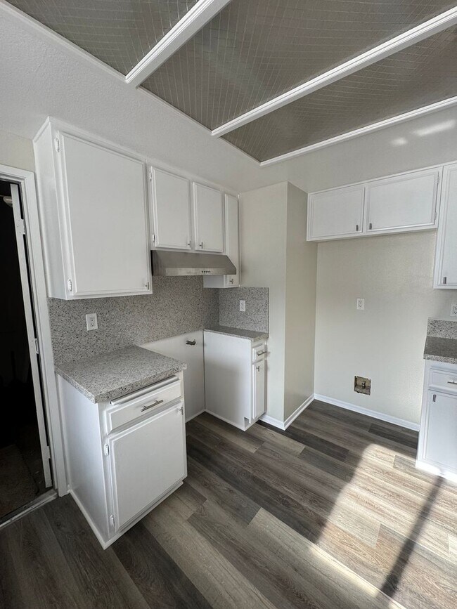 Building Photo - ***New Rental Home***
