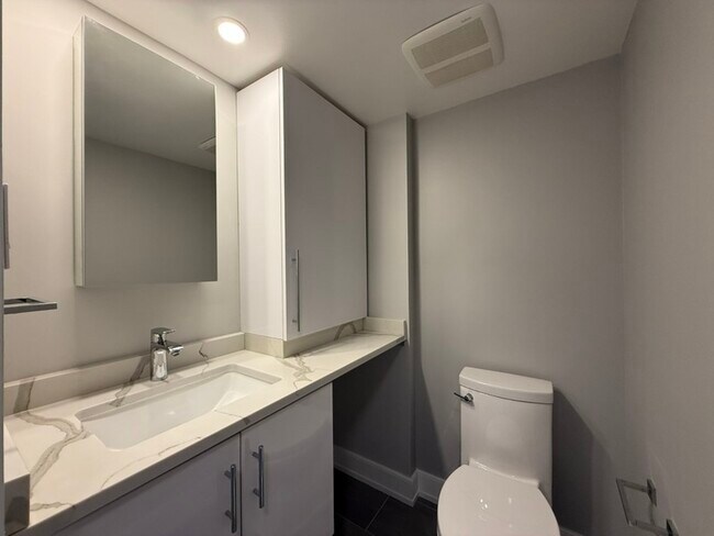Building Photo - 1245 13th St NW