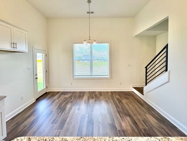 Building Photo - Move In Special! Brand New 4-bdroom 2.5 bath home in Olive Branch @ Southbranch