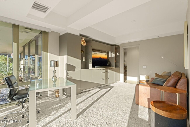 Building Photo - 7167 E Rancho Vista Dr