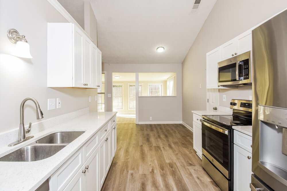 Building Photo - 990 Lendl Ln
