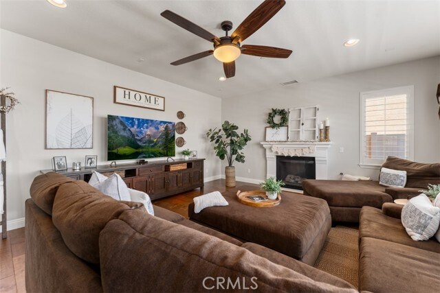 Building Photo - 34378 Champoux Ct