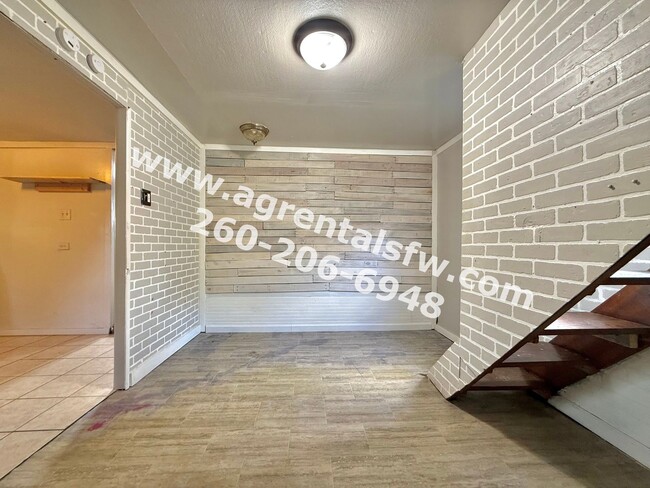 Building Photo - 6631 Goings Rd