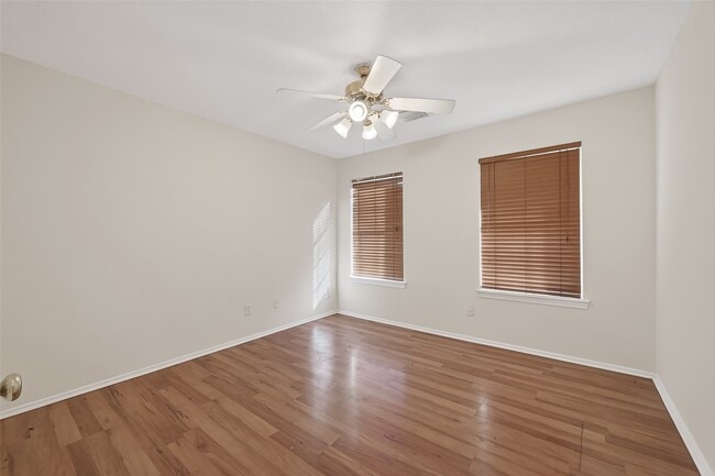 Building Photo - 2883 Lost Cove Ct