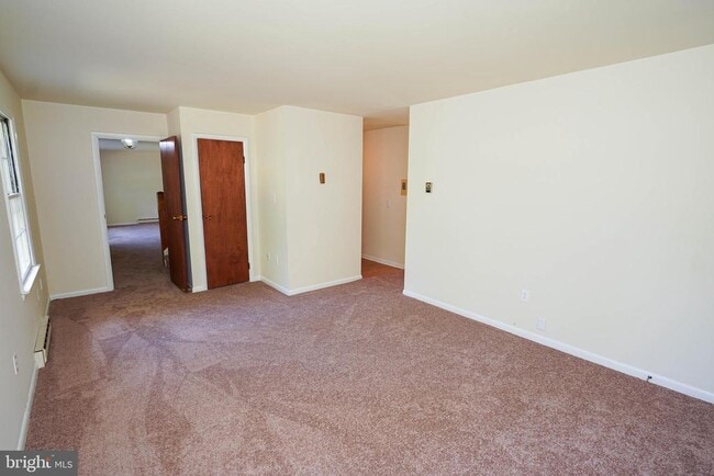 Building Photo - 510 Elberta Ave