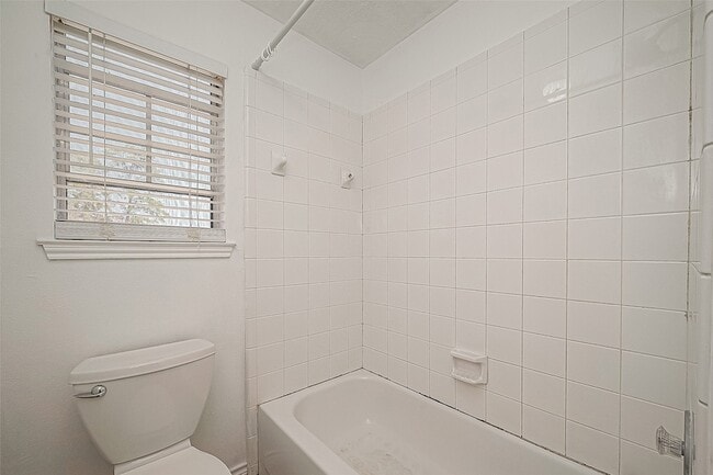 Building Photo - 23123 Sandpiper Trail