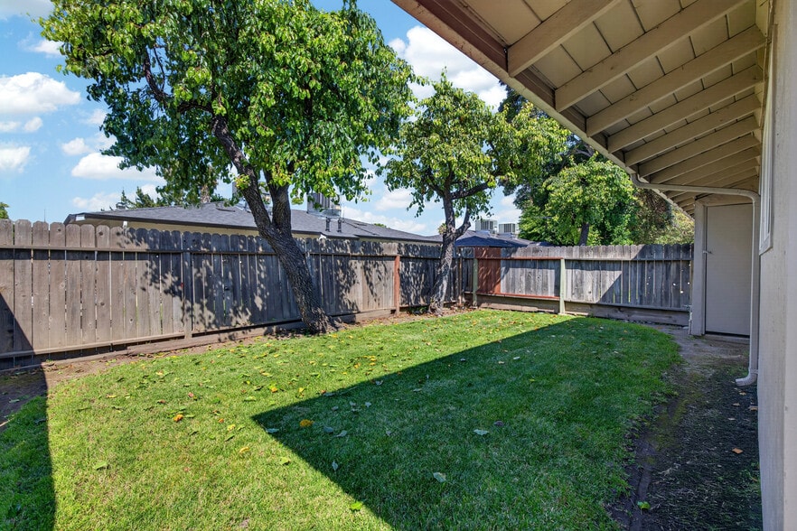 Building Photo - 6327 Morgan Pl