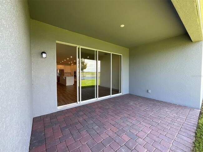Building Photo - 3220 Canna Lily Pl