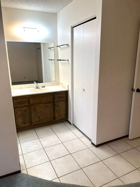 Building Photo - 2428 El Rancho Cir