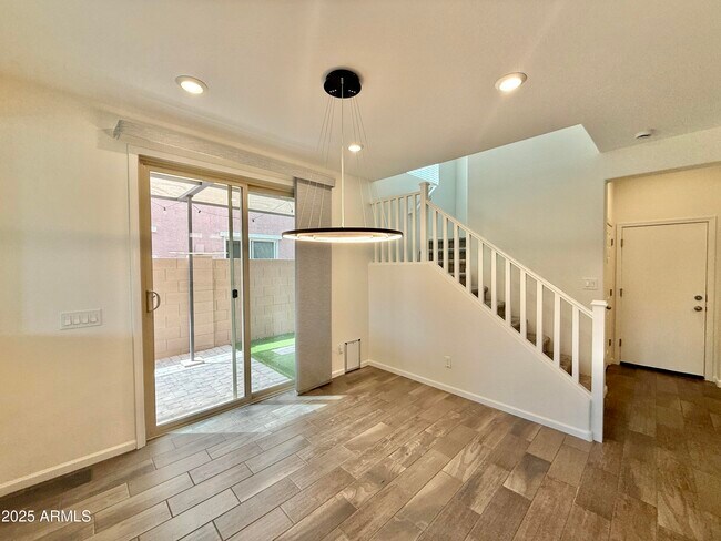 Building Photo - 3231 S Mingus Dr