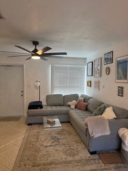 living room - 688 Forrest Dr