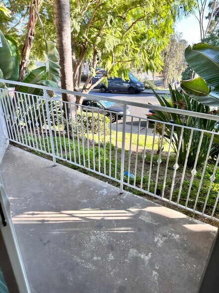 Patio Balcony - 5252 Orange Ave, #103