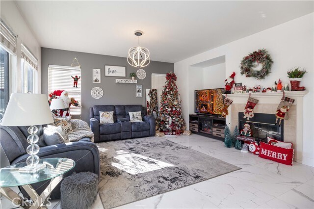 Building Photo - 25090 Acorn Ct