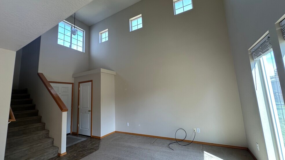 Building Photo - 1374 Kaleigh Ct