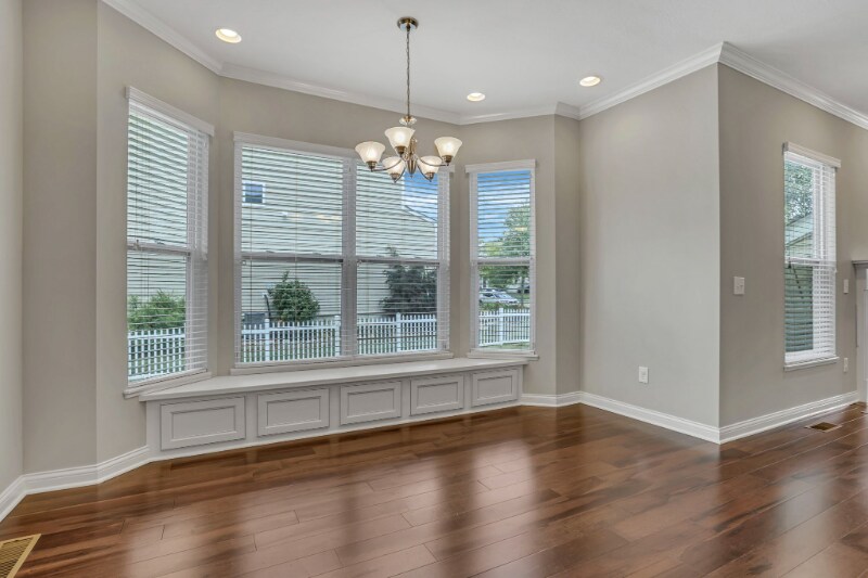 Building Photo - 5912 Danann Dr