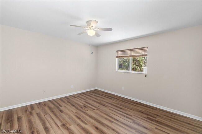 Building Photo - 2721 SW 12th Ave