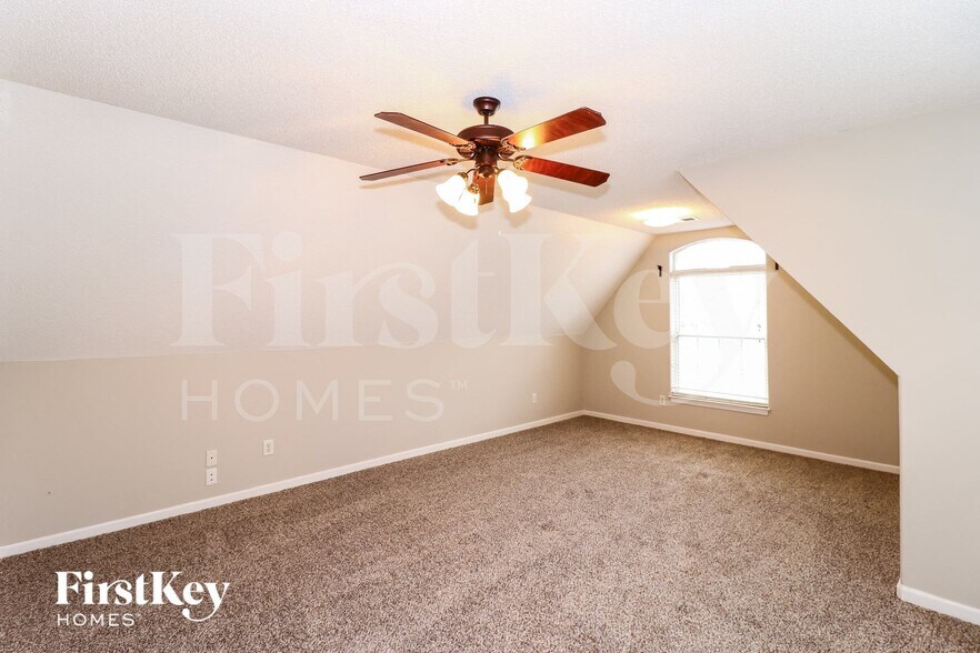Building Photo - 7436 Appling Rain Dr