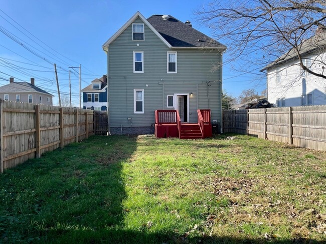 Building Photo - 28 N Princeton Ave