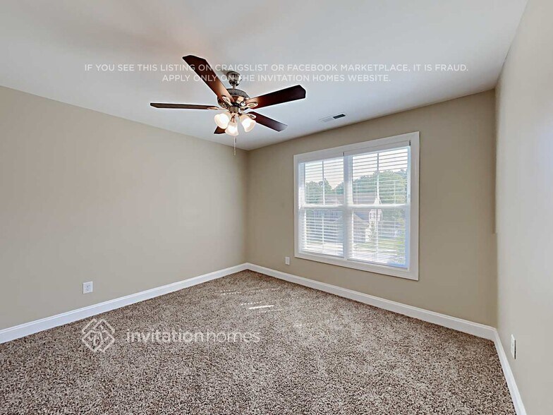 Building Photo - 377 Hawkesburg Dr