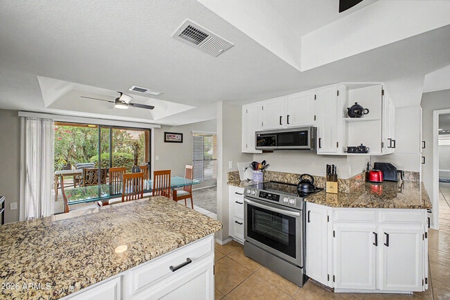 Building Photo - 1318 Leisure World