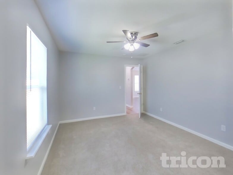 Building Photo - 1170 Summer Springs Drive