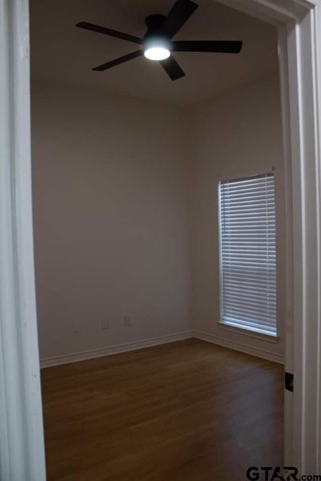 Building Photo - 11380 Derby Dr
