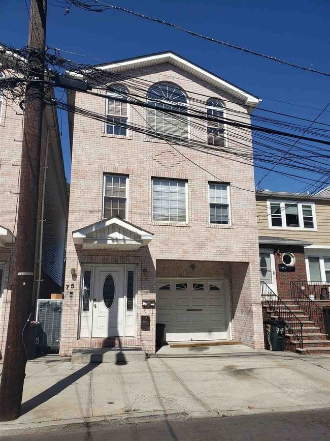 Building Photo - 75 Columbia Ave