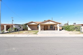 Building Photo - 143 Sunset Ave