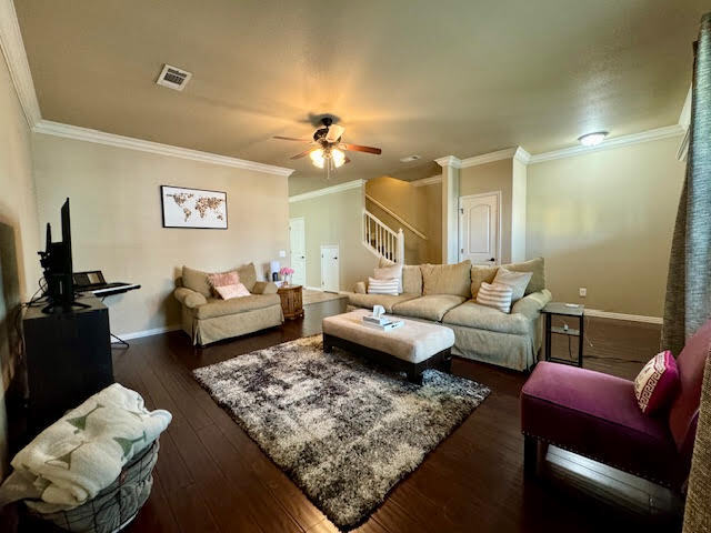 Building Photo - 592 N Longfellow Ln