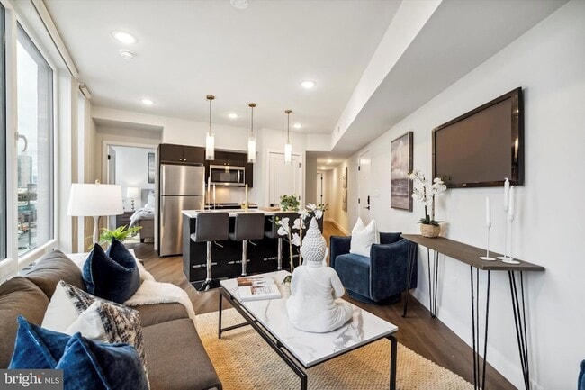 Building Photo - 1102 Germantown Ave