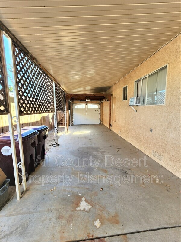 Building Photo - 33860 Westchester Dr