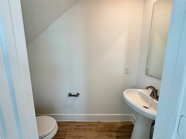 Building Photo - 1210 Shaded Rock Dr