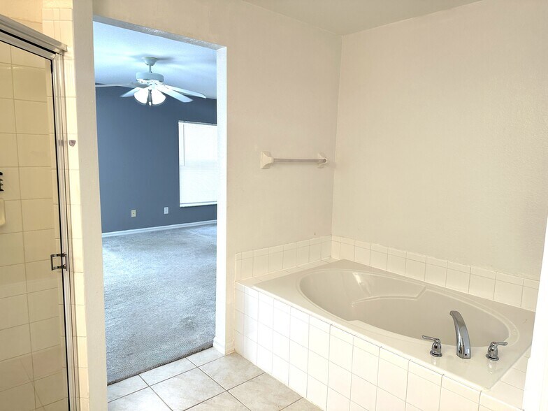 Building Photo - 2794 Zodiac St