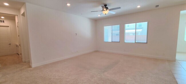 Building Photo - Next Gen Home with main house and guess unit in Spring lake Area