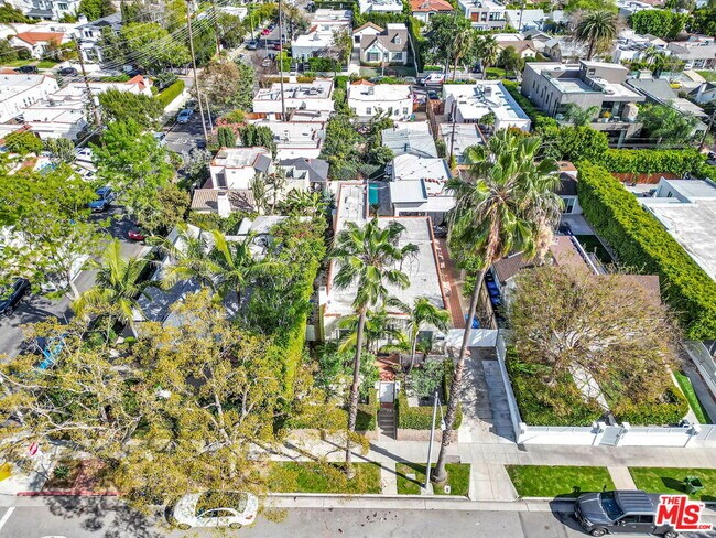 Building Photo - 744 N Sierra Bonita Ave