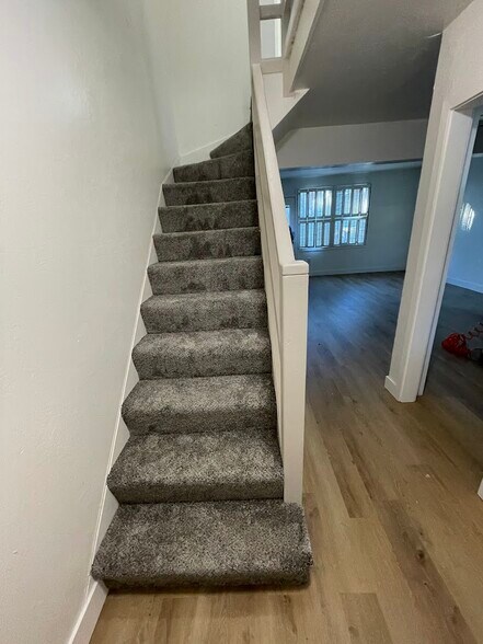 Building Photo - 97 Martin Dr