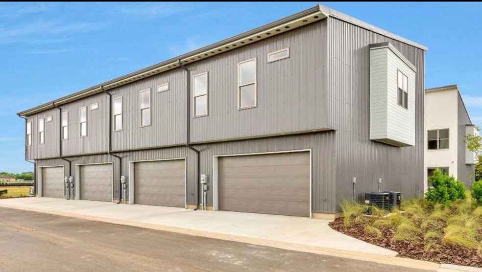 Building Photo - 118 Gadwall Dr