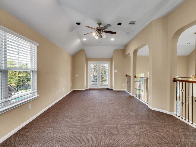 Building Photo - 10135 Cypress Path