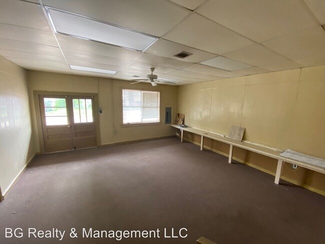 Building Photo - 3 br, 1 bath House - 219 S. Pierce Street