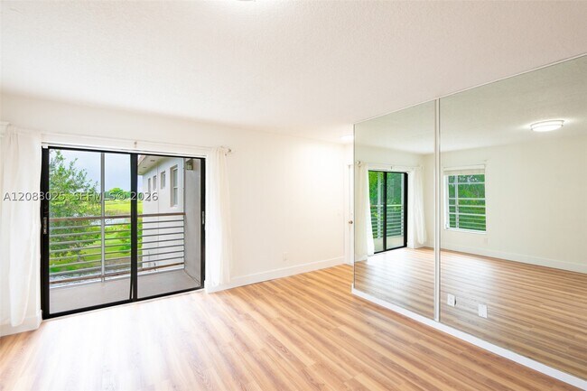 Building Photo - 2441 SW 82nd Ave
