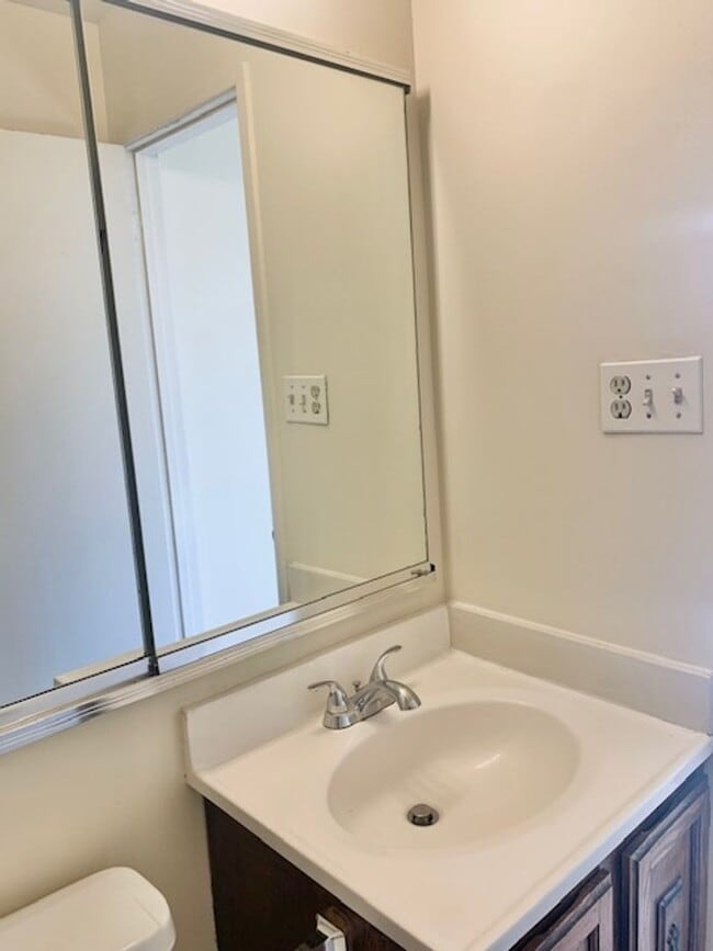 Building Photo - Welcome home!