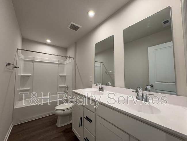 Building Photo - 7183 Finley Crk Dr