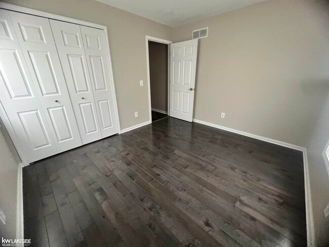 Building Photo - 1511 Porter Cir