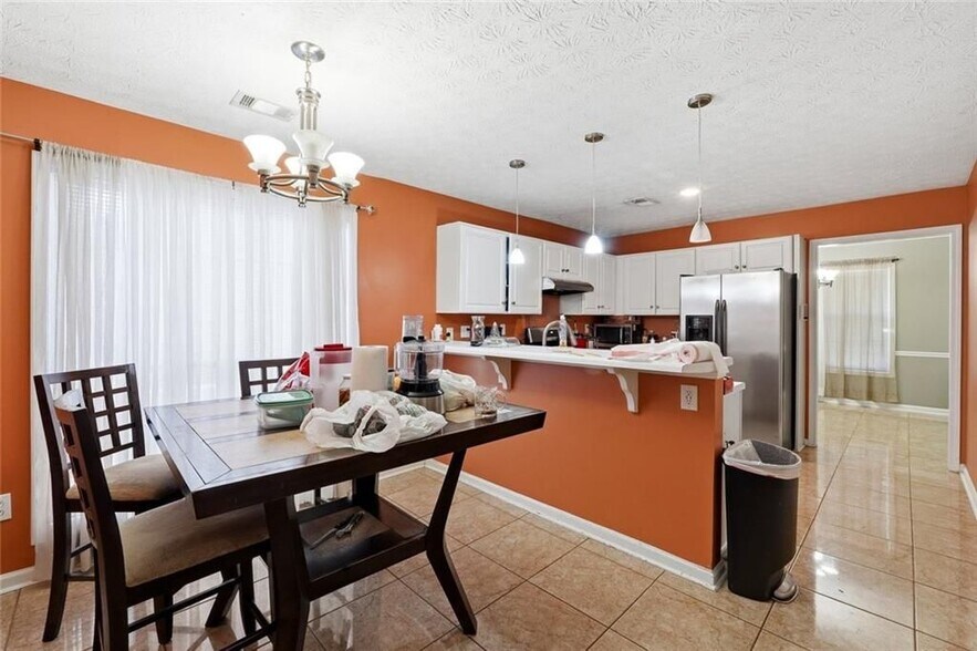 Building Photo - 2833 Loral Pines Dr NW