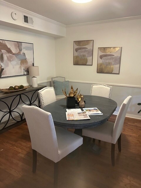 Dining area - 116 Cambridge Place Dr