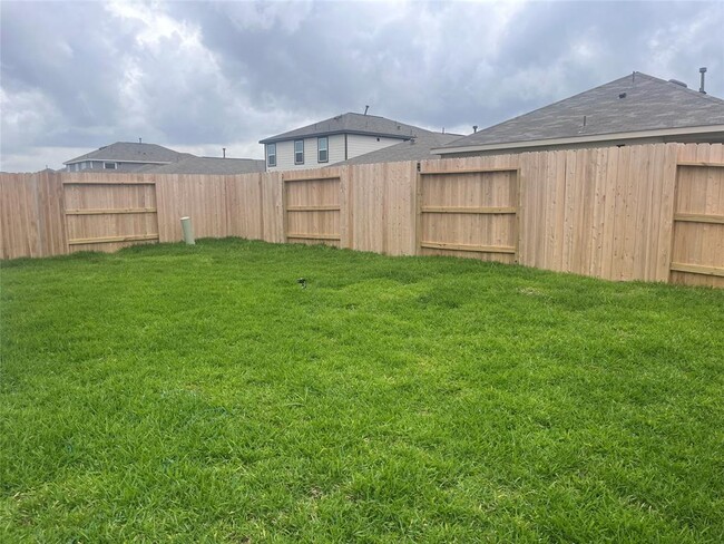 Building Photo - 15723 Winter Heights Dr