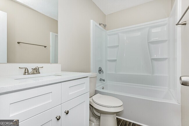 Building Photo - 295 Stoneridge Way