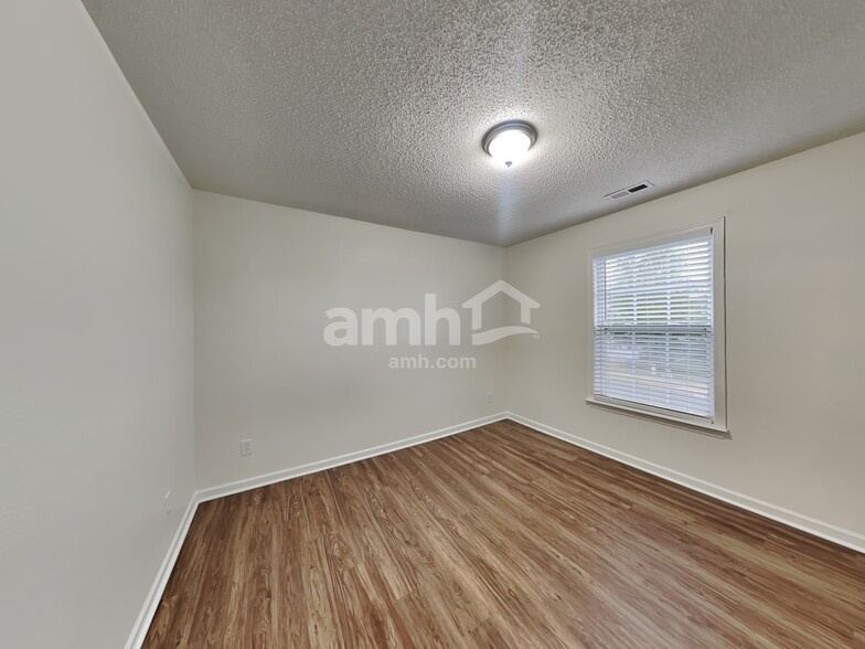 Building Photo - 4461 Norfleet St
