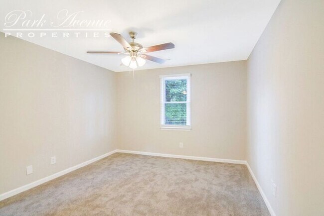 Building Photo - 7300 Bassett Hall Ct